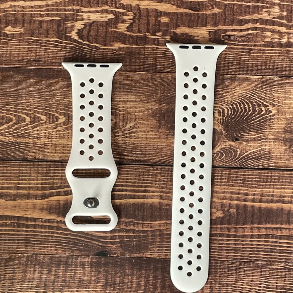 Apple Watch Band 44MM White NWOT